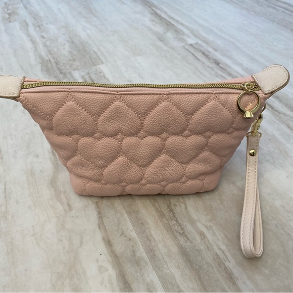 Betsey Johnson Pink Wristlet Cosmetic Zipper Pouch Bag Diamond Ring Hearts Bag - Picture 14 of 15